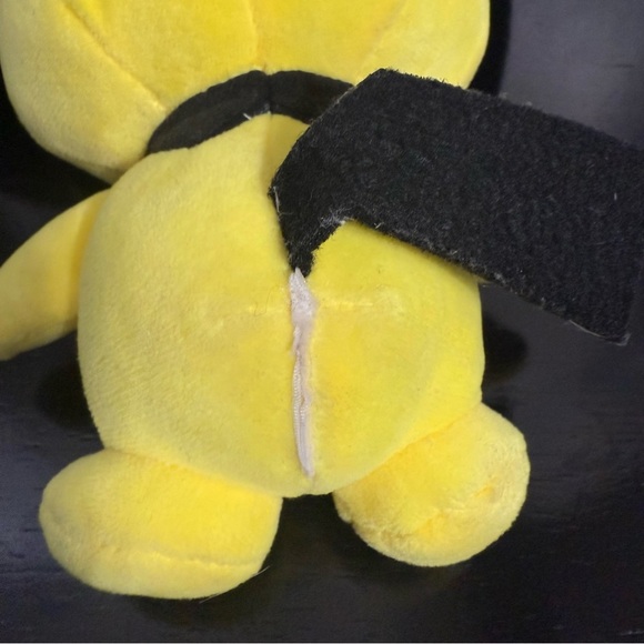 Yellow Pokemon Pichu Pikachu Plush Stuffed Toy 9” - Picture 8 of 8